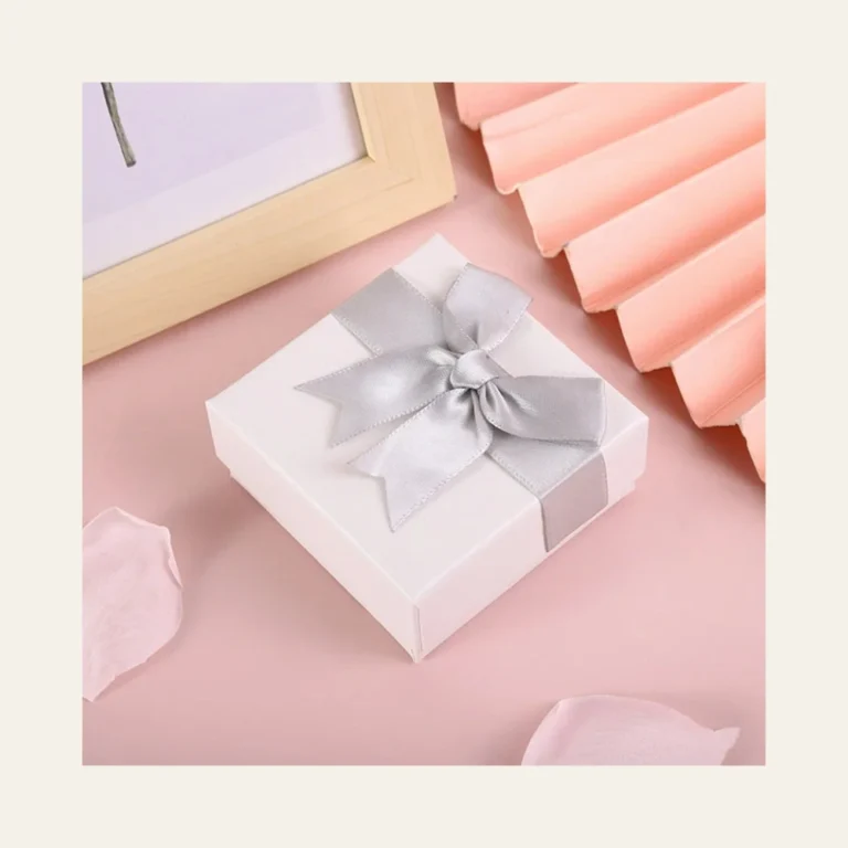 Jewelry Boxes with Bow - Hot Custom Boxes