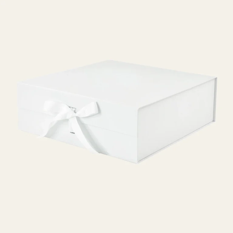 White Large Square Magnetic Boxes With Changeable Ribbon - Hot Custom Boxes