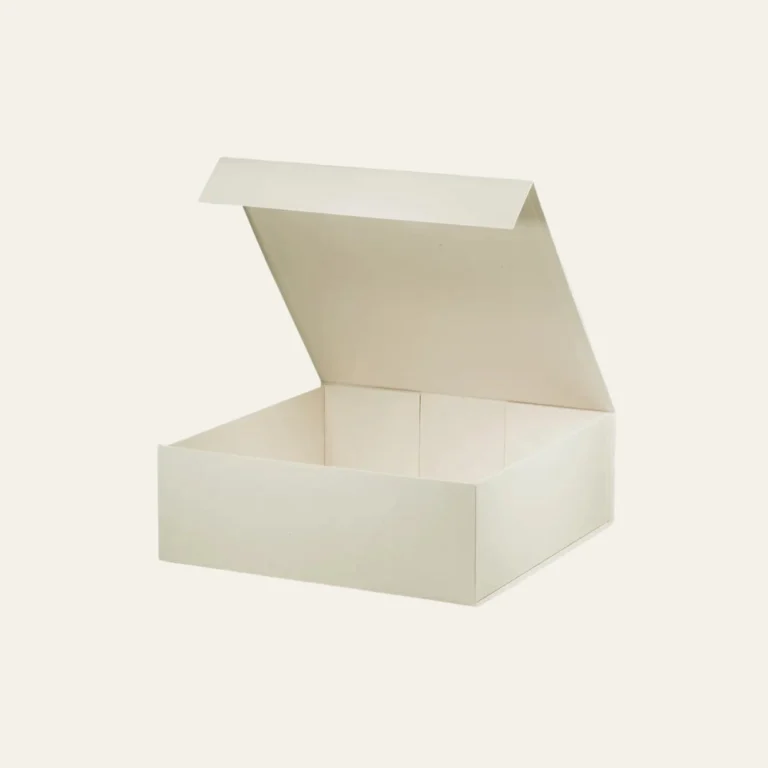 Ivory A4 Shallow Magnetic Boxes - Hot Custom Boxes