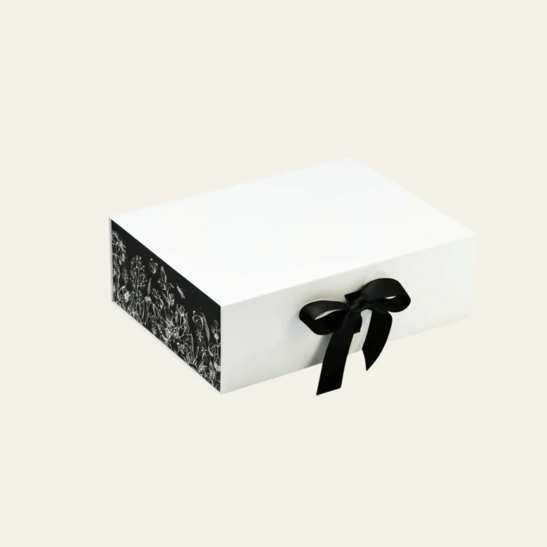 White A4 Deep Magnetic Boxes With Changeable Ribbon - Hot Custom Boxes