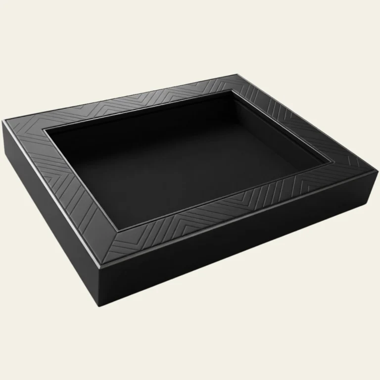 Small_Black_Frame_Box_3